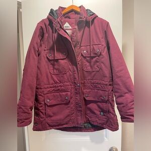 Large Women’s Quilted Fleece Ridgecut Winter Barn Coat in Wine color